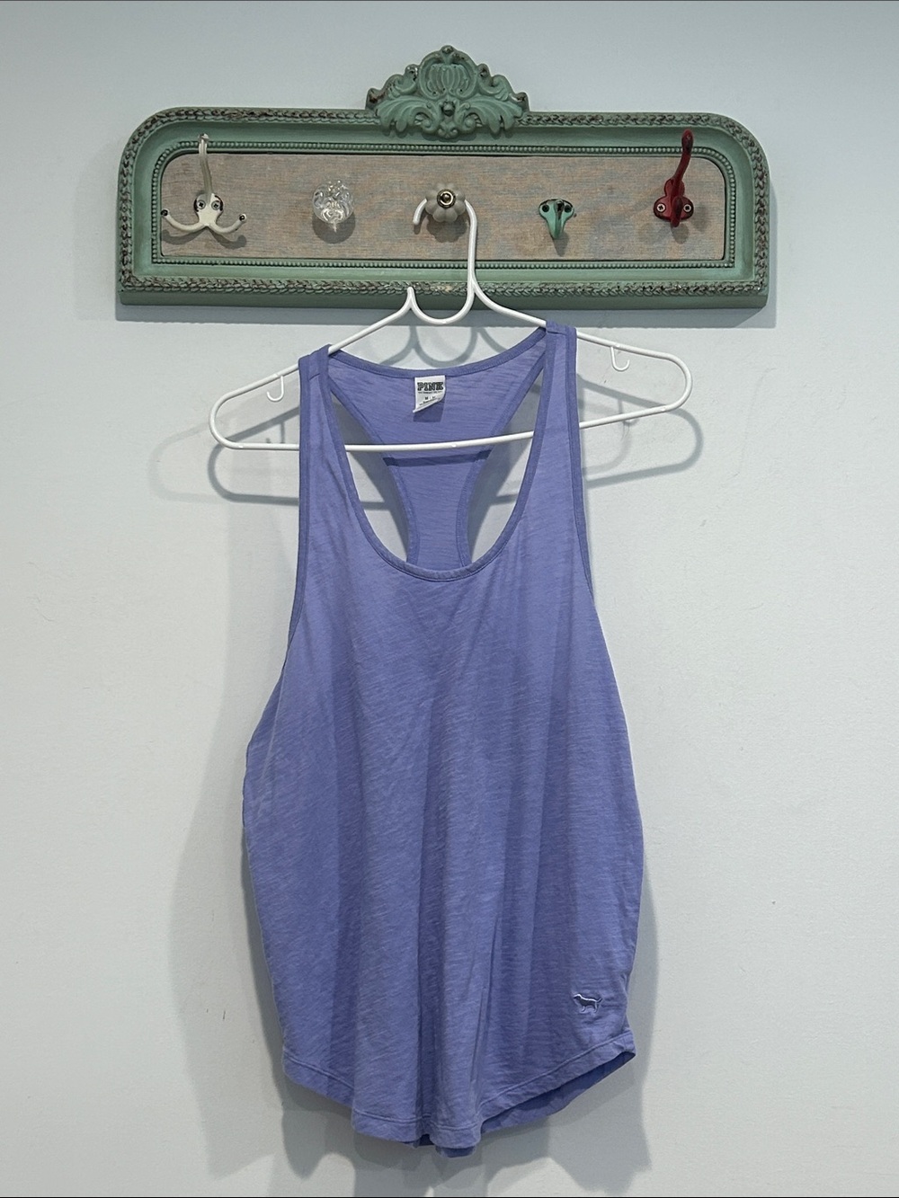 PINK Victoria's Secret Lavender Scoop Neck Racerback Tank Top Women’s medium